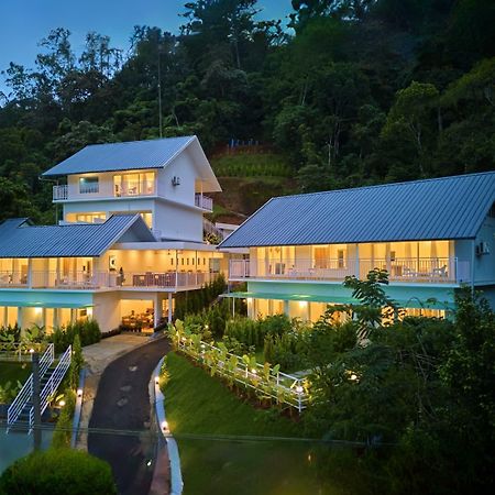 Ice Mist Pool Resort Munnar By Voye Homes 외부 사진