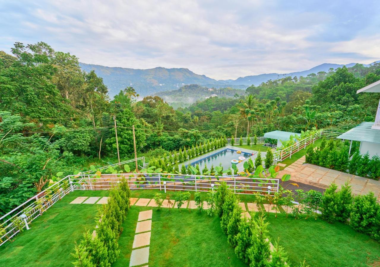 Ice Mist Pool Resort Munnar By Voye Homes 외부 사진